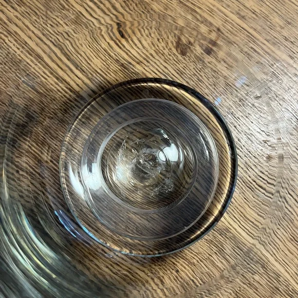 CLEAR GLASS FOOTED DISPLAY VASE/ JAR - Picture 4 of 6